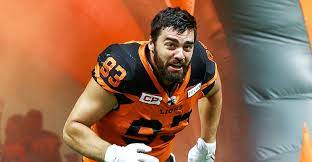 djrusty1's tweet photo. Today our #BCLions &amp; #CFL family lost a great friend &amp; player @craigroh lost his battle with cancer. condolences to his family from all of us fans that cheered him on the field as well as got to know him on the sidelines at practice https://t.co/ibs0cXWM5Z