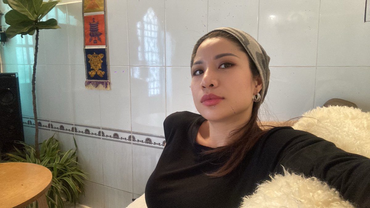 irl_nina's tweet photo. New style https://t.co/t9WgKBsGvn