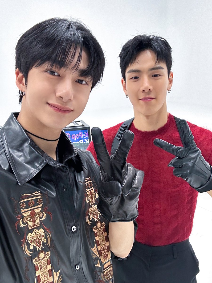 이번에 형원이랑 2PM 선배님의 니가밉다를 새롭게 준비해봤습니다 보고싶네요 몬베베 #셔누