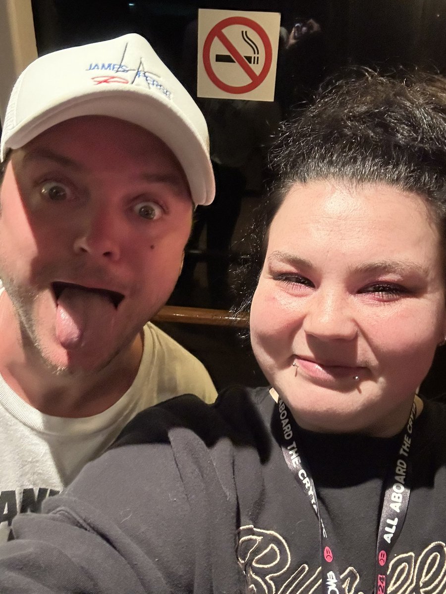 skytober30's tweet photo. Thank you @bohnes! :) you made my night. https://t.co/HJrIPUZwEZ