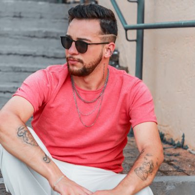 PedroandH's tweet photo. #NovaFotoDePerfil https://t.co/B5rfTY3JV2