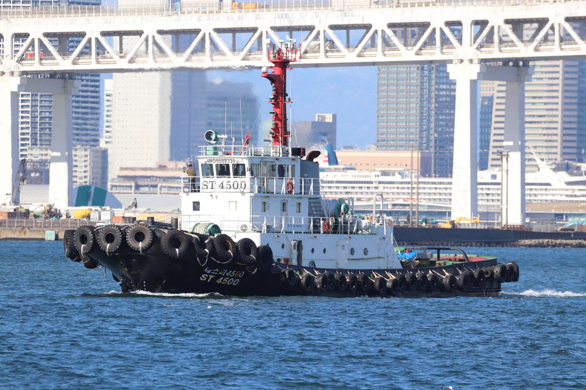 panamaru2's tweet photo. #ST4500 Ex #DAE_PYEONG
#IMO9588330 #Tugboat
GRT269t b-2010
#SAMKWANG_SHIPBUILDING_ENGINEERING
瑞穂埠頭から #HAINA_PATRIOT を曳航していた韓国の #Tugboat #ST4500 以前 4500 HP HARBOR TUGBOAT #DAE_PYEONG としてshipbrokerの売船リストに掲載されていました。
20240228 #shipspotting https://t.co/8jyb5AgNZR
