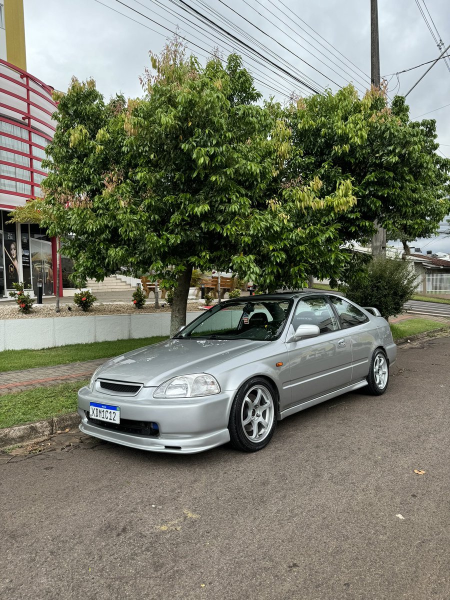 LeeoAndreola's tweet photo. Gosto dessas 
Civic ej8
Rodas advan rg2 16”
Lip mugen
Motor forjado
Turbina 50/63
Coilover trust99 
Freios Si 08
Bancos bride lowmax japan
Injeção ms2 
Aero + lanternas em1
E muitos tunamentos https://t.co/eSVCSlqpqk