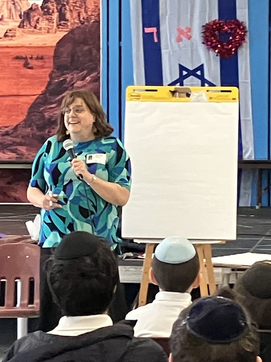 AnnKoffsky's tweet image. Thanks to @westchesterday for hosting me today! 

#visitingauthor #visitingartist