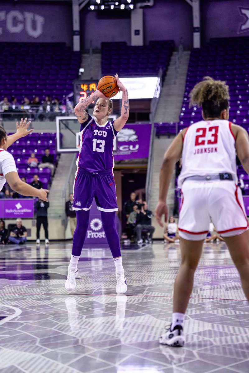 The final line: · 29 pts · 10 rbs · 5 blk #GoFrogs