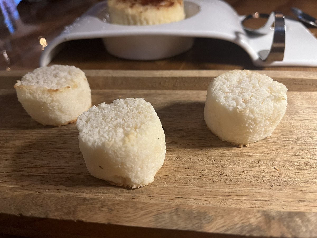 MarcHurBoston's tweet image. Checking out a brand new restaurant tonight. #TheTree #Braintree