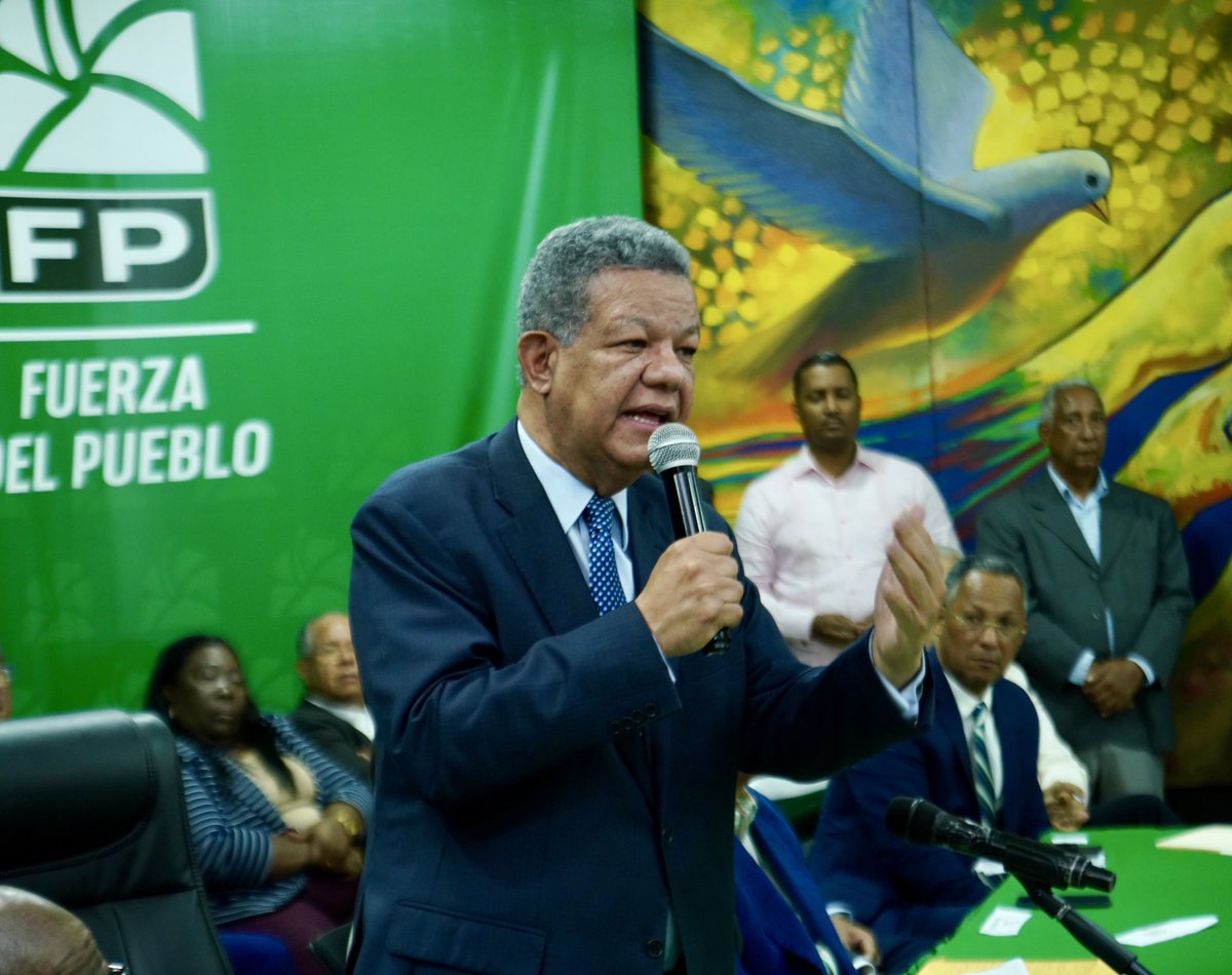 Leonel Fernández tweet media