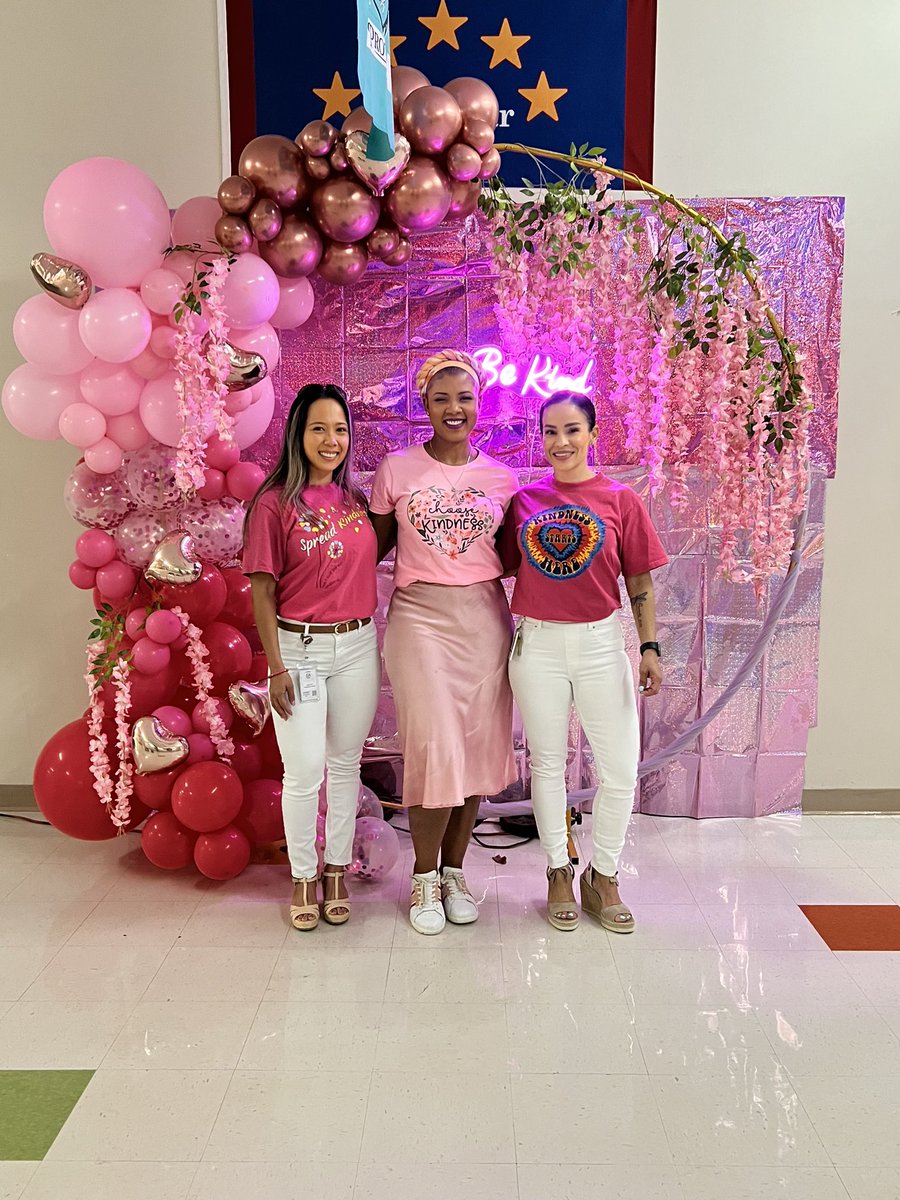 Today’s <a href="/pinkshirtday/">Pink Shirt Day</a> event at <a href="/DiamondViewEle/">DVES</a> was amazing ✨ Huge thanks to our PBIS team for the Kindness presentation. <a href="/pbstrulymatters/">PBISTrulyMatters</a> <a href="/diomedis_cruse/">@diomedis_cruse</a> <a href="/561Sdpbc/">Keith Oswald</a> <a href="/pbcsd/">The School District of Palm Beach County</a> <a href="/mlobeto/">Melanie Lobeto</a>
