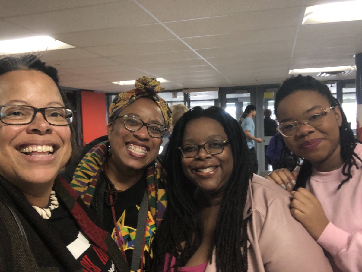 What an exciting evening. Thanks to ⁦<a href="/CawthraParkSS/">Cawthra Park SS</a>⁩ ⁦<a href="/CACDcanada/">CACD Canada</a>⁩ Honoured to witness the amazing art work of Bree 💪🏽 ⁦