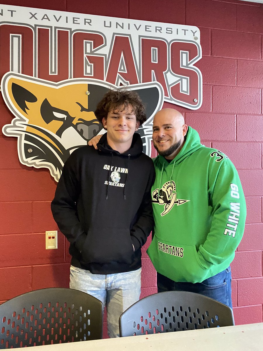 TjVrabel35's tweet photo. Proud to sign letter of intent and commit to @SXUFootball @OLCHS_football @OLCHSAthletics GO Cougars🐾🐾 https://t.co/MY5n27yYfw