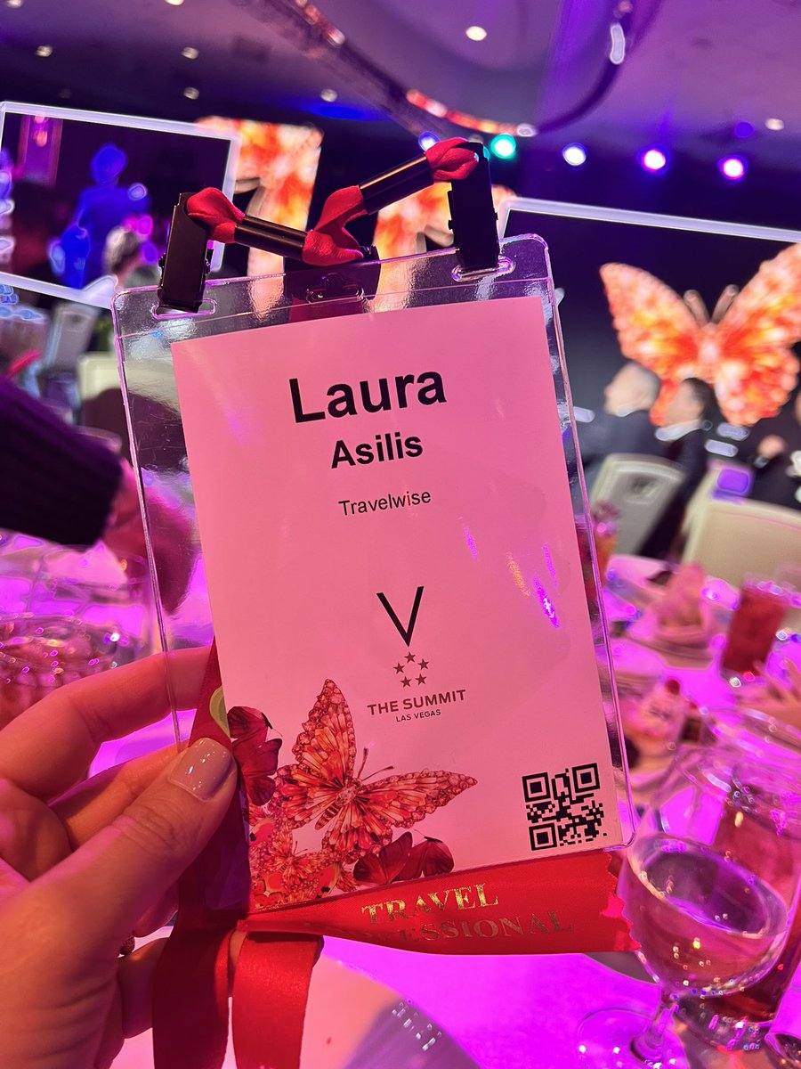 LauraAsilis's tweet photo. Honored to have been invited to participate in a panel alongside Matthew Upchurch, CEO of Virtuoso, at the Forbes Travel Guide Summit in Las Vegas #SoVirtuoso #VirtuosoTravel #YoViajoConTravelwise #FTGSummit @ForbesInspector @travelwiseRD https://t.co/CHZl6MvMrP