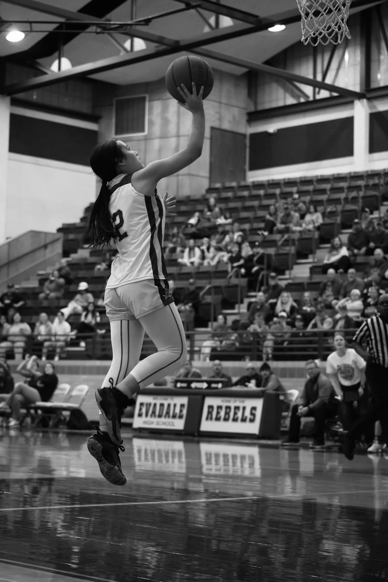 Congratulations to Kelsynn on District MVP. This Sophomore has an unlimited ceiling.