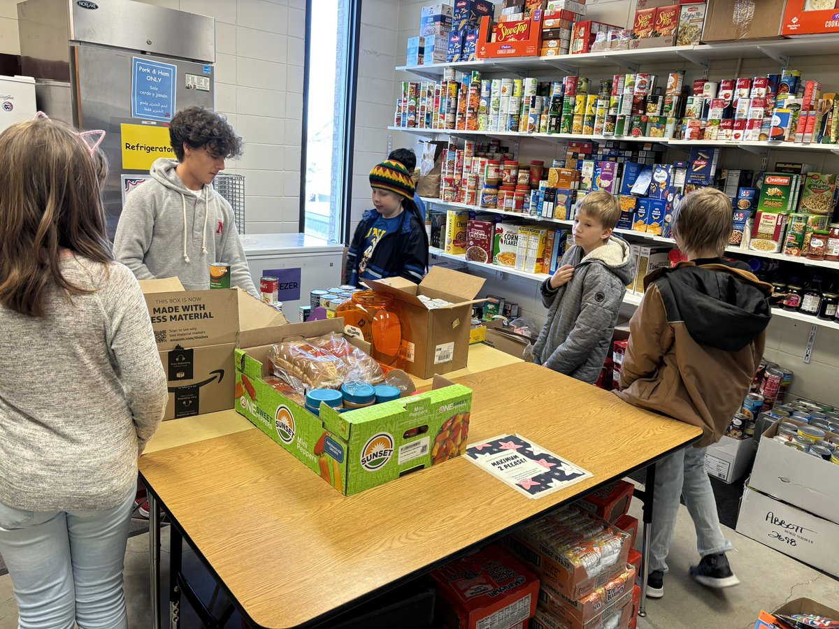 Miss Mazur tweet media