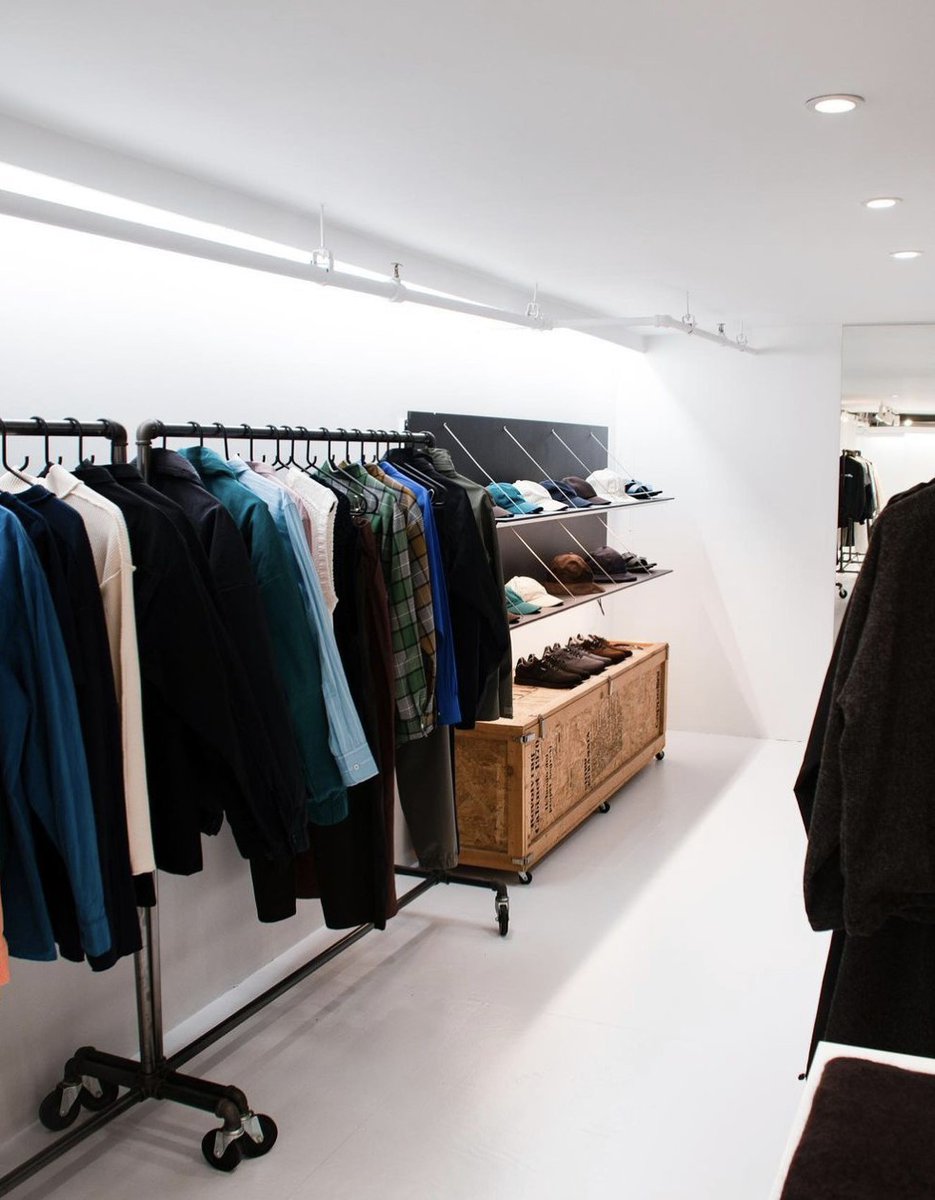 Listen up, gents. We've compiled a hit list of NYC's most lit menswear stores, catering to every whim. Think hidden gems, heritage brands, and everything in between. Consider this your one-stop shop for upping your style game, no cap. Read more 👉 lttr.ai/APUhk