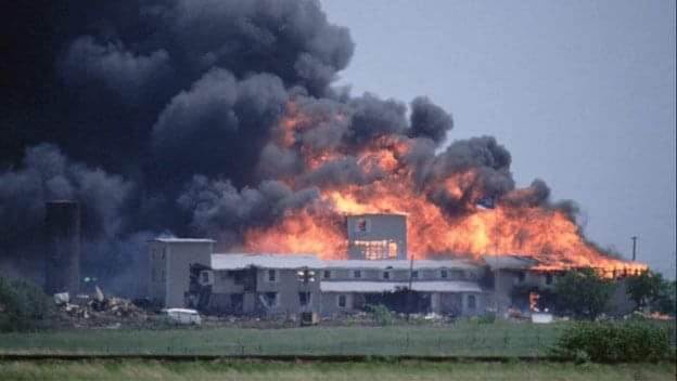 Last_Free_Man's tweet photo. Never forget!
I post about this every year on the anniversary. After thirty-one years, it is rarely that I meet someone who actually remembers this happening or even has heard about it. 76 men, women, and children in a church near Waco, Texas, were burned alive by the government https://t.co/hfdIEXfu1e