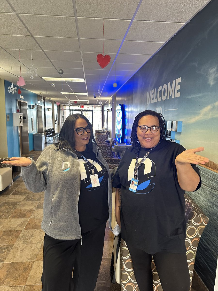 Awesome visit with @Cape2Strong per usual🥰 When you love what you do & who you do it for =big success❤️ #dtvcares #dtvmvpteam @KMoney_Tweets @ErinCornelius13 @WeRtheNAC @MvpDtv