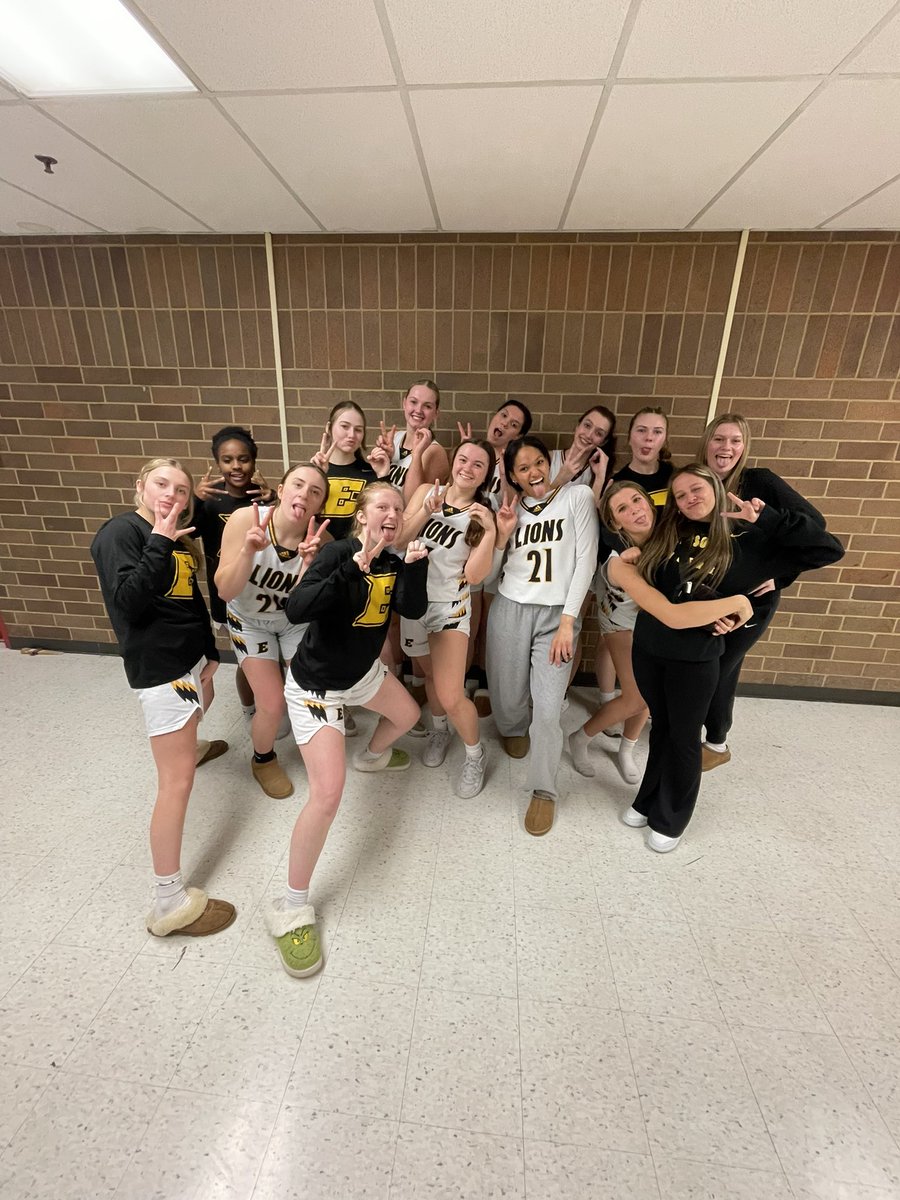 The Lady Lions won the first round of districts and now hold the record for most wins in a season in East history! 20 wins and counting!