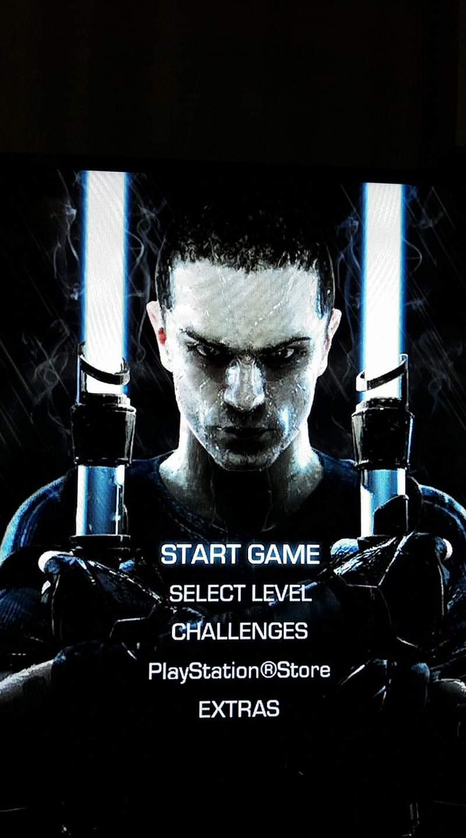 E eu aqui ainda sonhando com remasterização 🥲
Best game EVER...
#StarWars #theforceunleashed <a href="/WaltDisneyCo/">The Walt Disney Company</a>