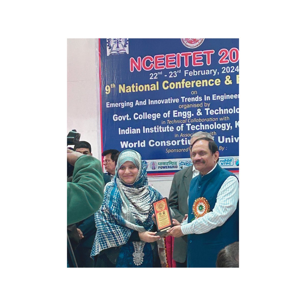 NCEEITET 2024: Ubhat Clinches Best Paper Award for Wastewater Treatment Research

Ms Ubhat Ali, a PhD scholar, mentored by Dr Pratik Kumar, received accolades for her research in the realm of decentralized wastewater treatment, aligning seamlessly with the objectives of UNSDGs.