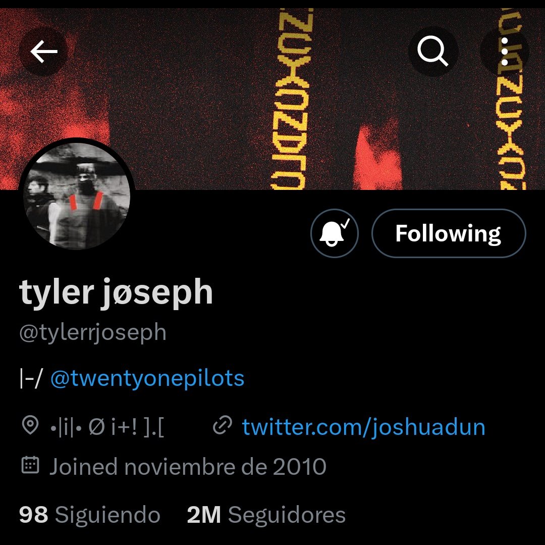 infopilots's tweet photo. .@tylerrjoseph cambio su foto de perfil y header en twitter https://t.co/fBIkAgZ36t