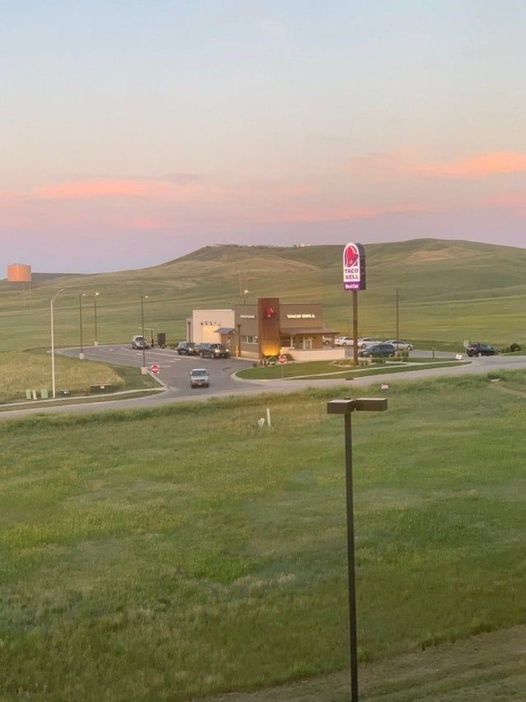 shitposter emeritus (on sabbatical) tweet media