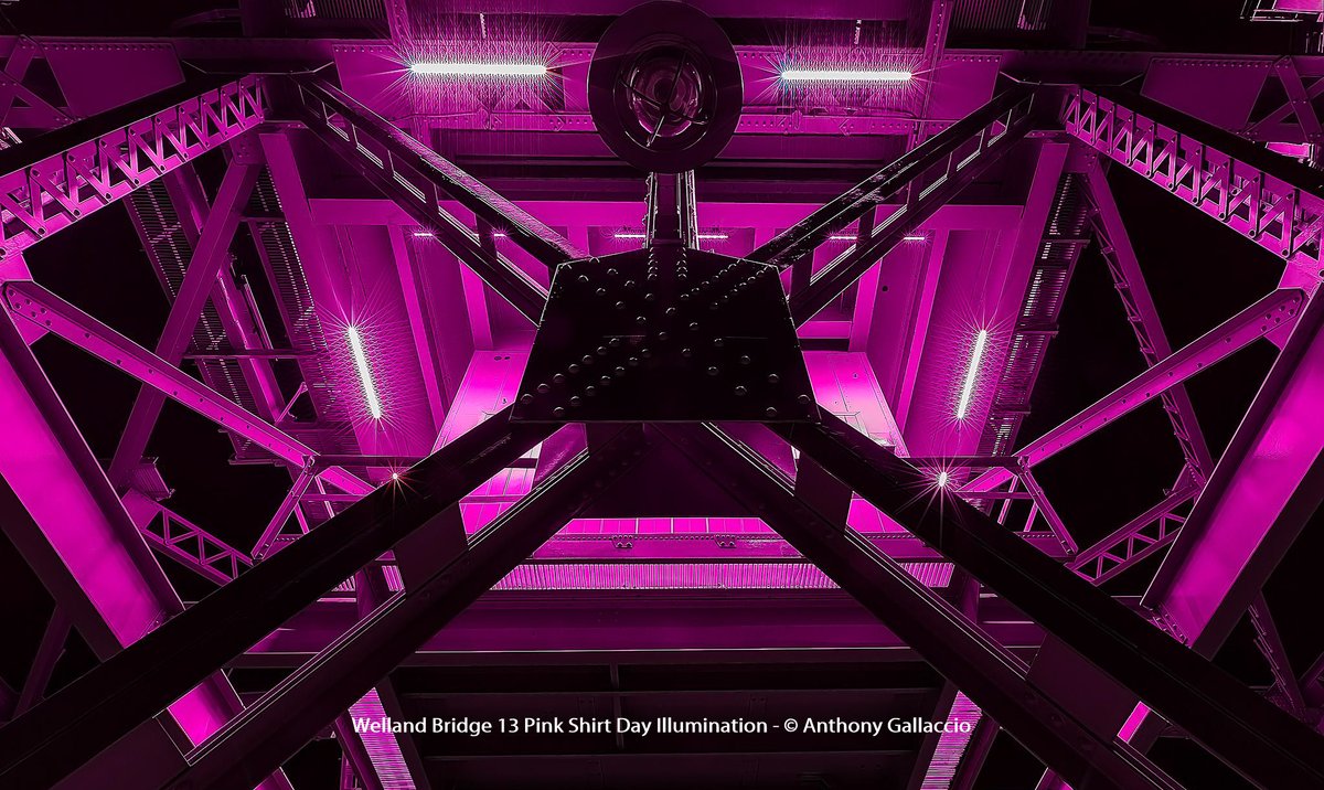 A_Gallaccio's tweet photo. .@WellandBridge13 #PinkShirtDay #illumination @Welland @DowntownWelland @NiagaraRegion #filephotos https://t.co/dKP6eXVYeS