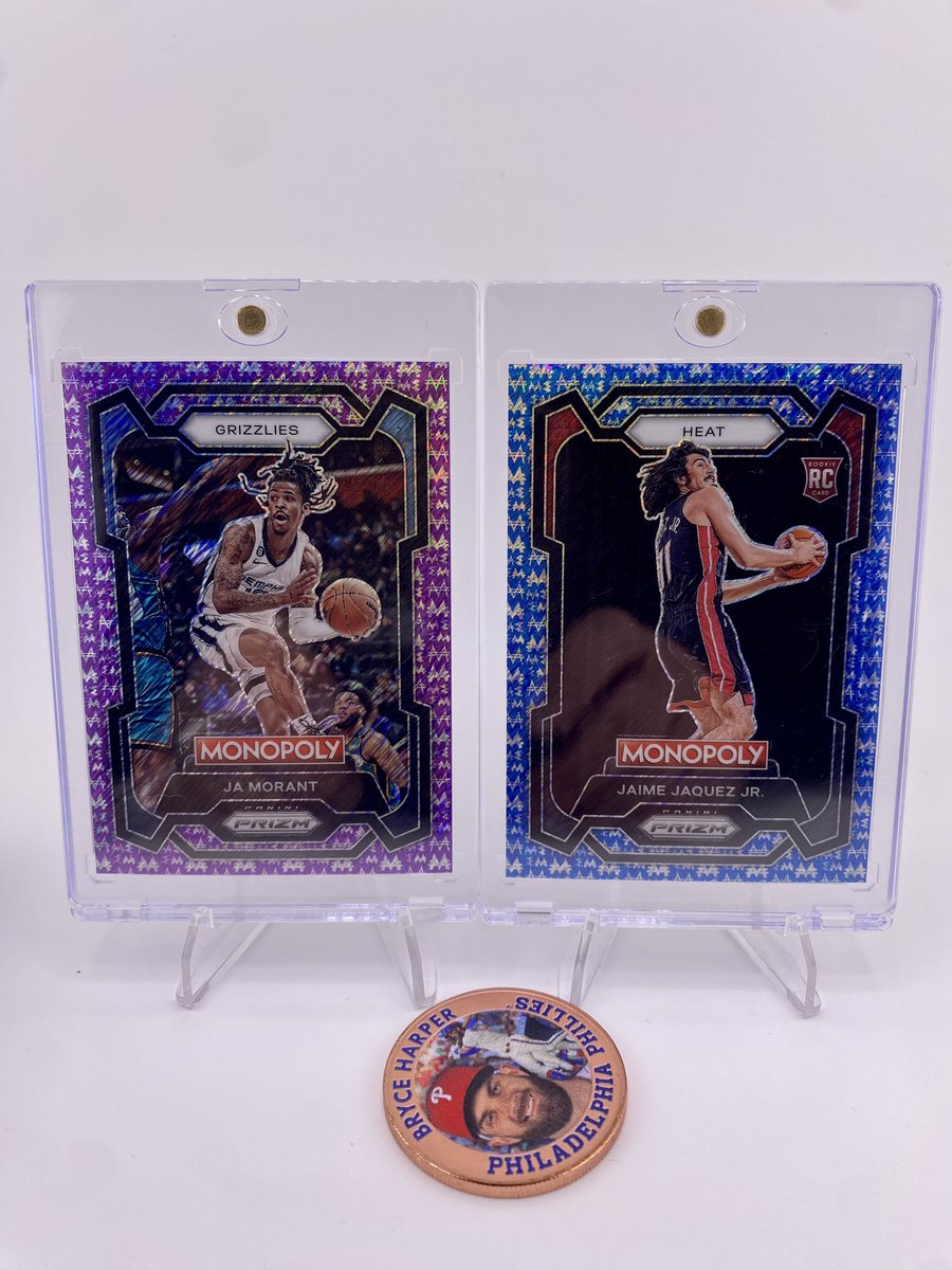 TheFootballPlan's tweet image. And it begins….

First 8 beauties being listed on eBay. Numbers &amp;amp; Colors are 🔥🔥🔥
What do y’all think?

50 more to go 😂😂

#MonopolyPrizm 
#TheHobby 
#NBA