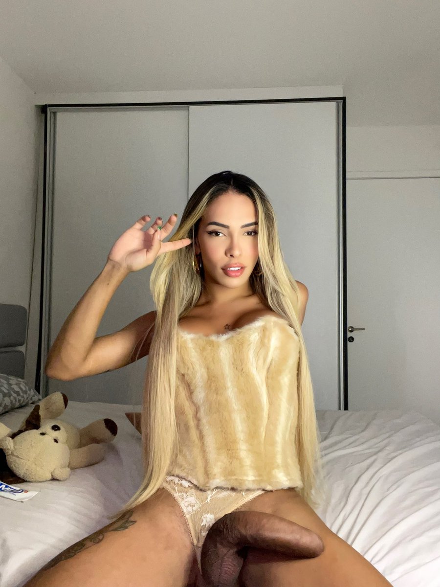 Will you love to get my Dropbox, custom vids or facetime show ??💦💦🍆🍆