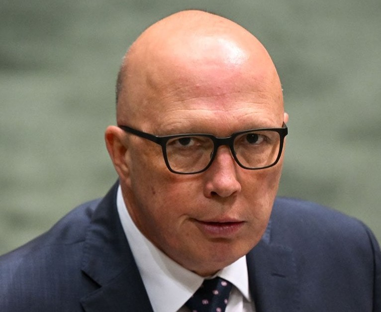 rnclelland's tweet photo. Sometimes you look into Dutton's eyes and only one question comes to mind:
"You’re in a desert walking along in the sand when all of a sudden you look down, and you see a tortoise, it’s crawling toward you...".
#VoightKampff
#GoogleItMate
#qt
#auspol https://t.co/CSaIo7isPn