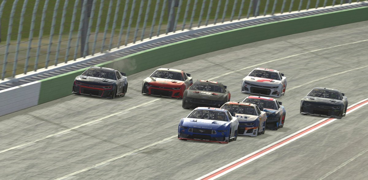 realbrandonbme's tweet photo. 🟢 P9 / 🏁 P24
📍 Atlanta

Got junked twice, it was awful, frustrated, but on to Bristol! And sorry team, Trading Paints junked me too.

@RacingLocker 

#iRacing #SimRacing #eNASCAR #LetsGetCookin https://t.co/MMHDCNMCIb