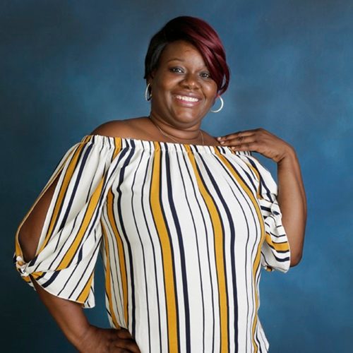 Read how #SenecaBusiness alumni graduate #StacyAnnStephenson used her #Accounting &amp; #Finance advanced diploma to help her prepare you for her Honours Bachelor of Commerce – Accounting &amp; Finance degree:

senecapolytechnic.ca/pathways/succe…

#SenecaProud #ContinuingEducation #SenecaPathways