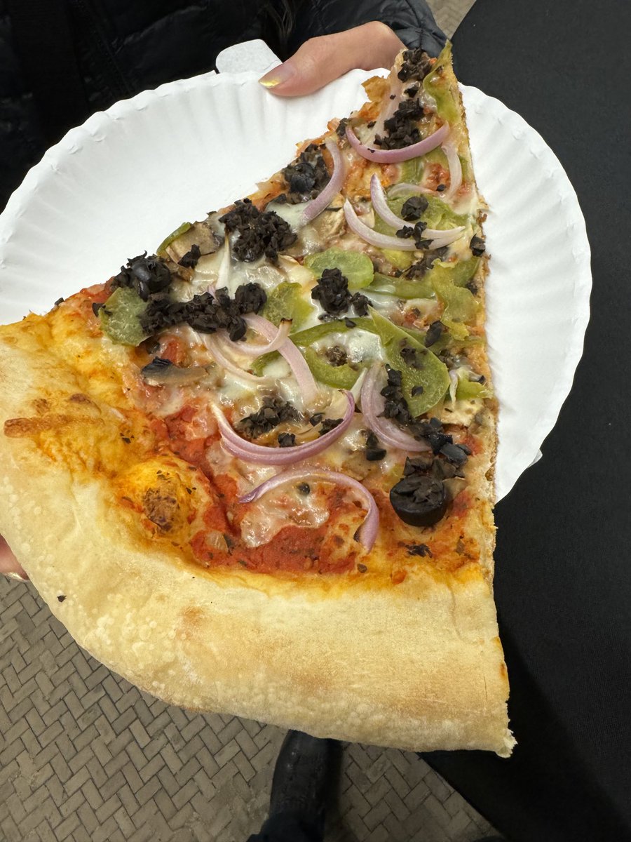 CryptoBullRon's tweet image. #PizzaDao #EthDenver2024 

🍕🚀🍕🚀🍕🚀🍕🚀🍕🚀🍕🚀🍕🚀