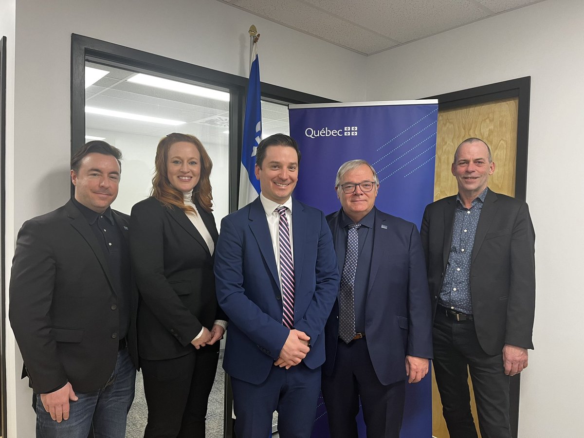 luc_provencal's tweet photo. 28/02/24 : Centre de justice de proximité. Un grand plaisir d'accueillir dans #beaucenord mon collègue @SJB_CAQ pour cet événement à #stjosephdebeauce. Inauguration du nouveau point de services en #chaudapp. Plus de 1000 rencontres depuis juillet dernier. #votregouvernement https://t.co/VSr1nHpbff