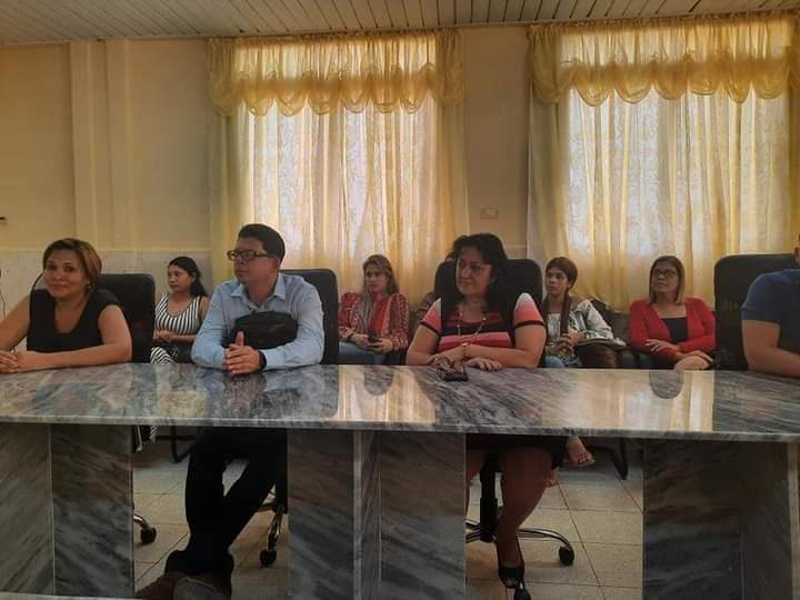NoraCedeoGuerr1's tweet photo. Continúa el programa de evaluación externa de la carrera de Derecho de la #UniversidadDGranma con la visita a la Fiscalía Provincial, Tribunal Provincial, Bufetes Colectivos y Asamblea Municipal del #PoderPopular Bayamo.
#UnidosXCuba 
#GenteQueSuma https://t.co/lPVjbLu4e1