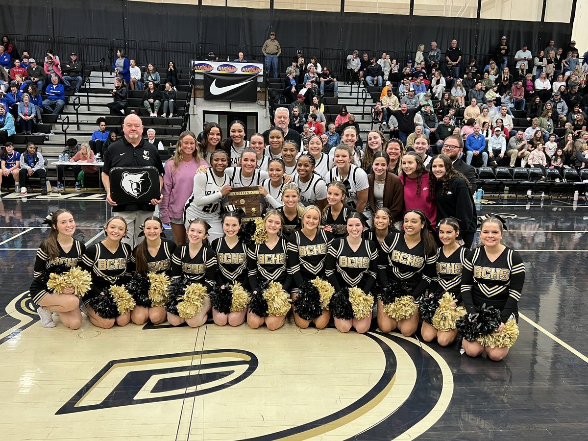 Getting to the top is easy, staying there is much more difficult! The time and effort that goes in to being a Bearette is not for everyone.  This squad is special! Next up is Oakland on Saturday for a chance to turn to the Glass House! 💛🖤