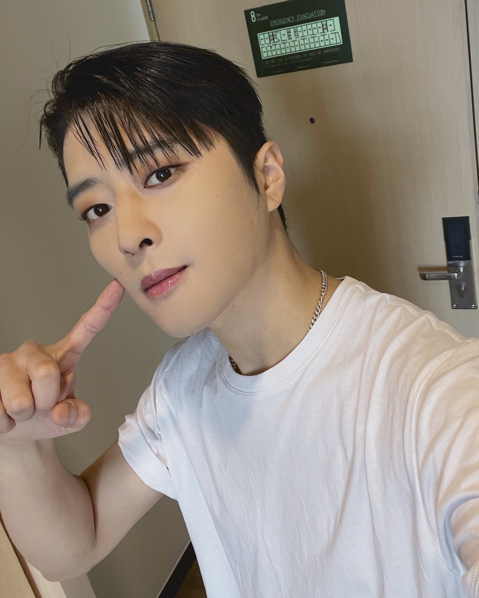 KARD_Official's tweet photo. [#KARD]
KARD WORLD TOUR <PLAYGROUND> in OCEANIA

🗓D-3🗓

🎫Ticket Buy🎫
▶ https://t.co/bFJveaxD5i

#KARD #카드
#KARDWorldTour #OceaniaAdventure
#KARDPlaygroundWorldTour #KARDinAustralia
@82KR_twt @boxliveau https://t.co/mtlA87VnJq