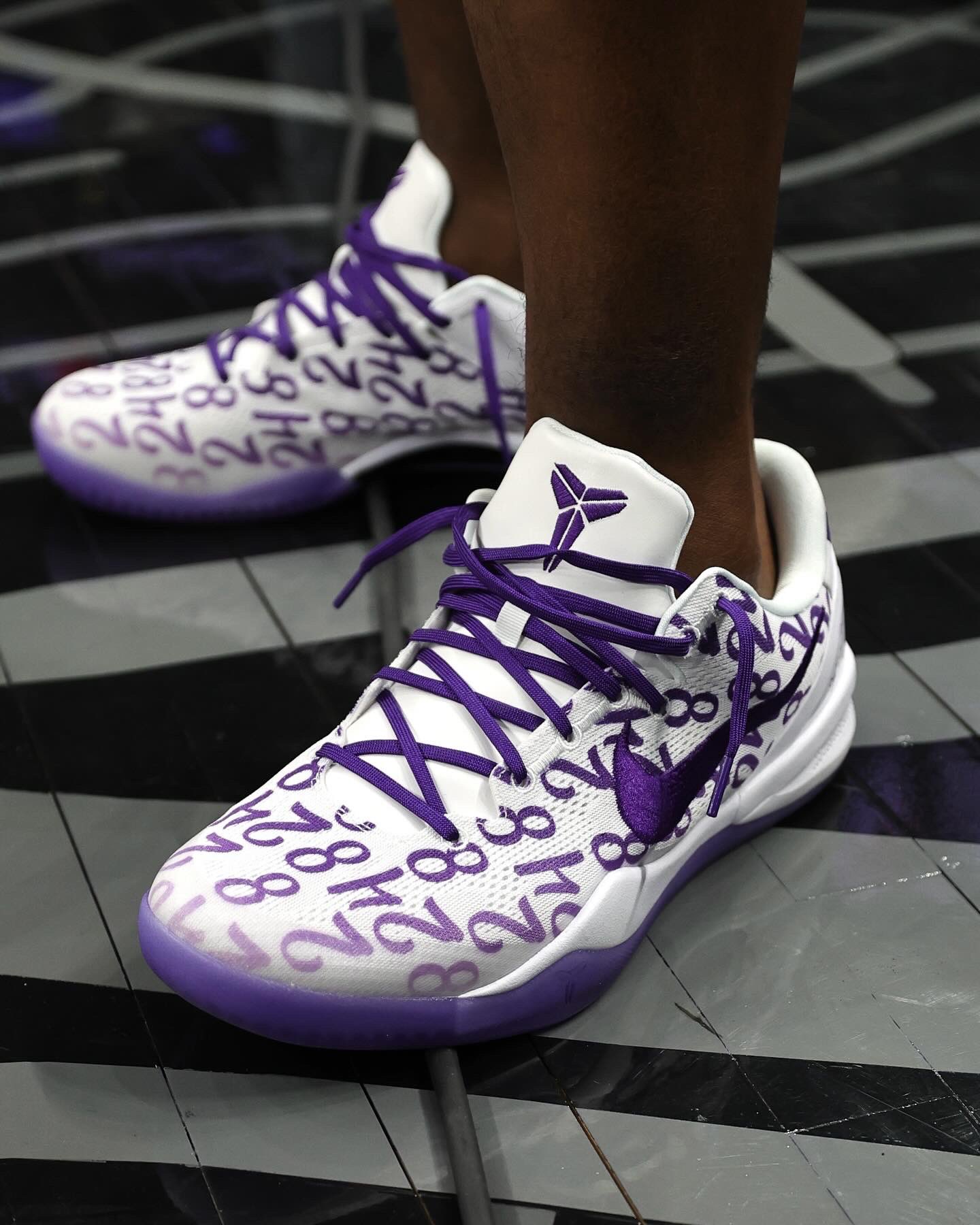 Nba kicks store on court