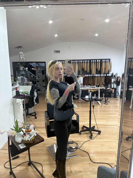 On the way to steal your heart https://t.co/PsWEDnON1x