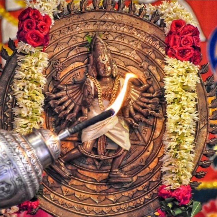 ramkrisnahari12's tweet photo. O Sudarśana wheel, you are religion, you are truth, you are encouraging statements, you are sacrifice, and you are the enjoyer of the fruits of sacrifice. You are the maintainer of the entire universe. https://t.co/Xt4arZxNZu
