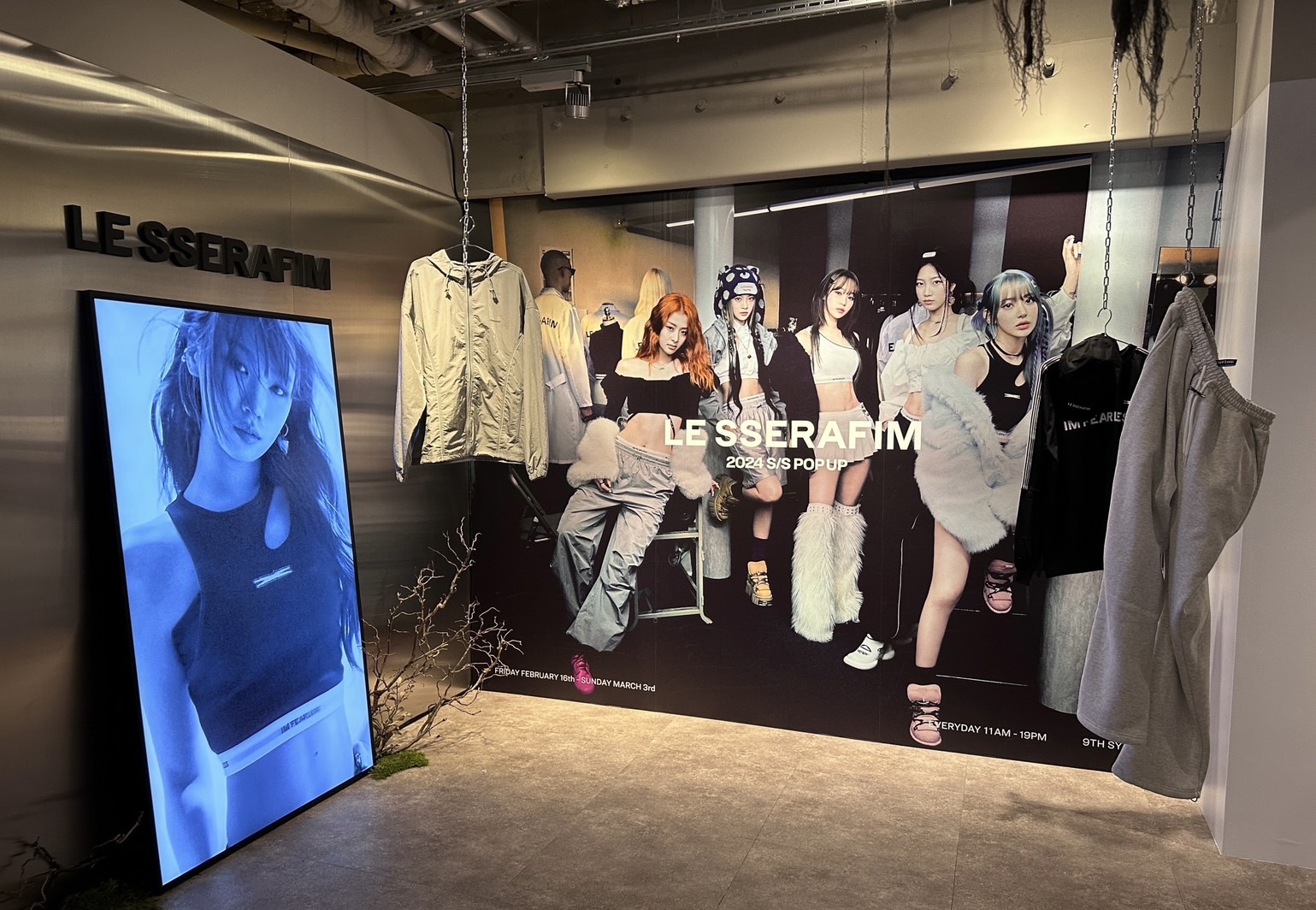 LE SSERAFIM 2024S/S POPUP ブレスレット NEWS | LE SSERAFIM Japan official site
