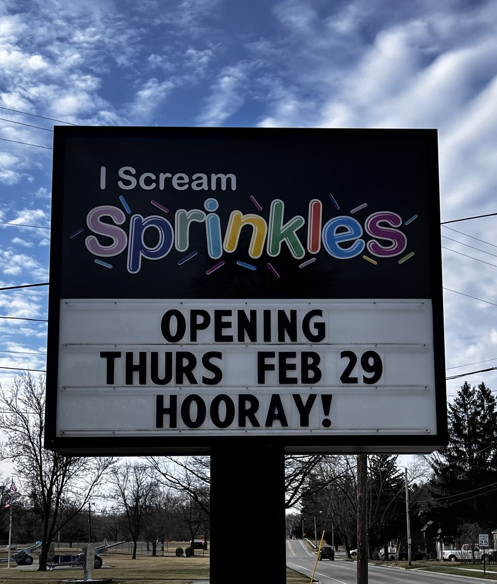 ScreamSprinkles's tweet photo. It's happening! 🍦 https://t.co/npypJr0DaK