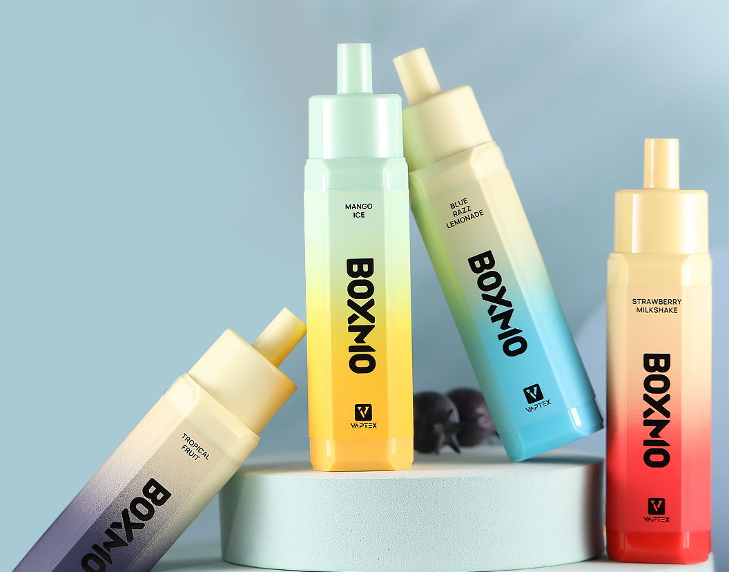 Andy_bmorvape's tweet photo. 👏Vaptex Boxmo 5000 Puffs Rechargeable Disposable Vape Kit 13ml

E-liquid Capacity: 13ml
Puffs: 5000
Nicotine: 5%(50mg)
Nicotine Type: nic salt
Battery Capacity: 650mAh
Charging: USB Type-C
Atomizing Core: 1.2ohm mesh
Firing Mechanism: Draw-activated

#vaptex #boxmo #disposable https://t.co/MLe6vzpj2c