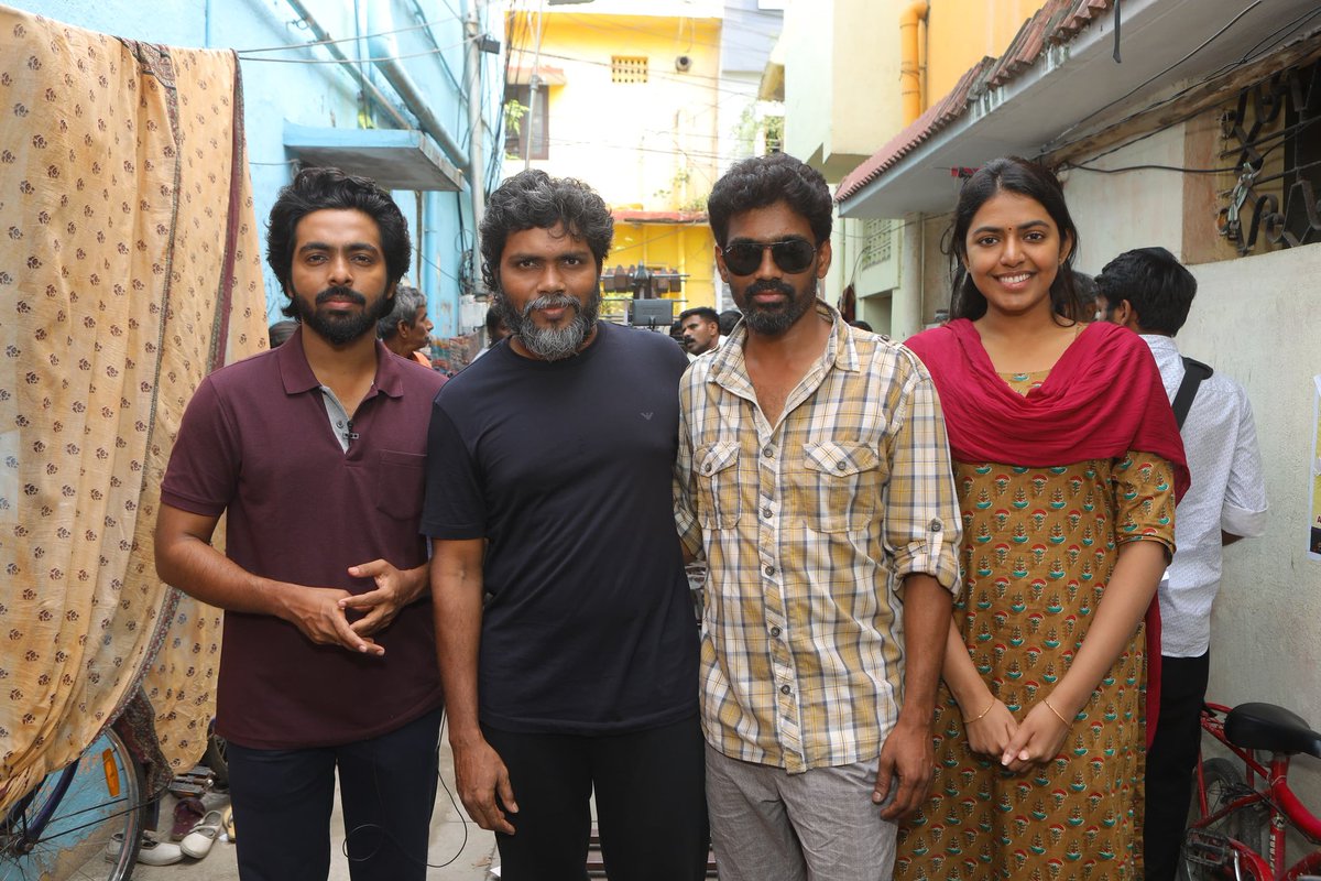 officialneelam's tweet image. A start to a new chapter✨

The shoot for our next production begins today with bright smiles and fond memories🎆

Written and directed by @AkiranMoses
Produced by @beemji #NeelamProductions
Starring @gvprakash @Rshivani1

@sreenathbhasi @PasupathyMasi @LingeshActor  @EditorSelva…