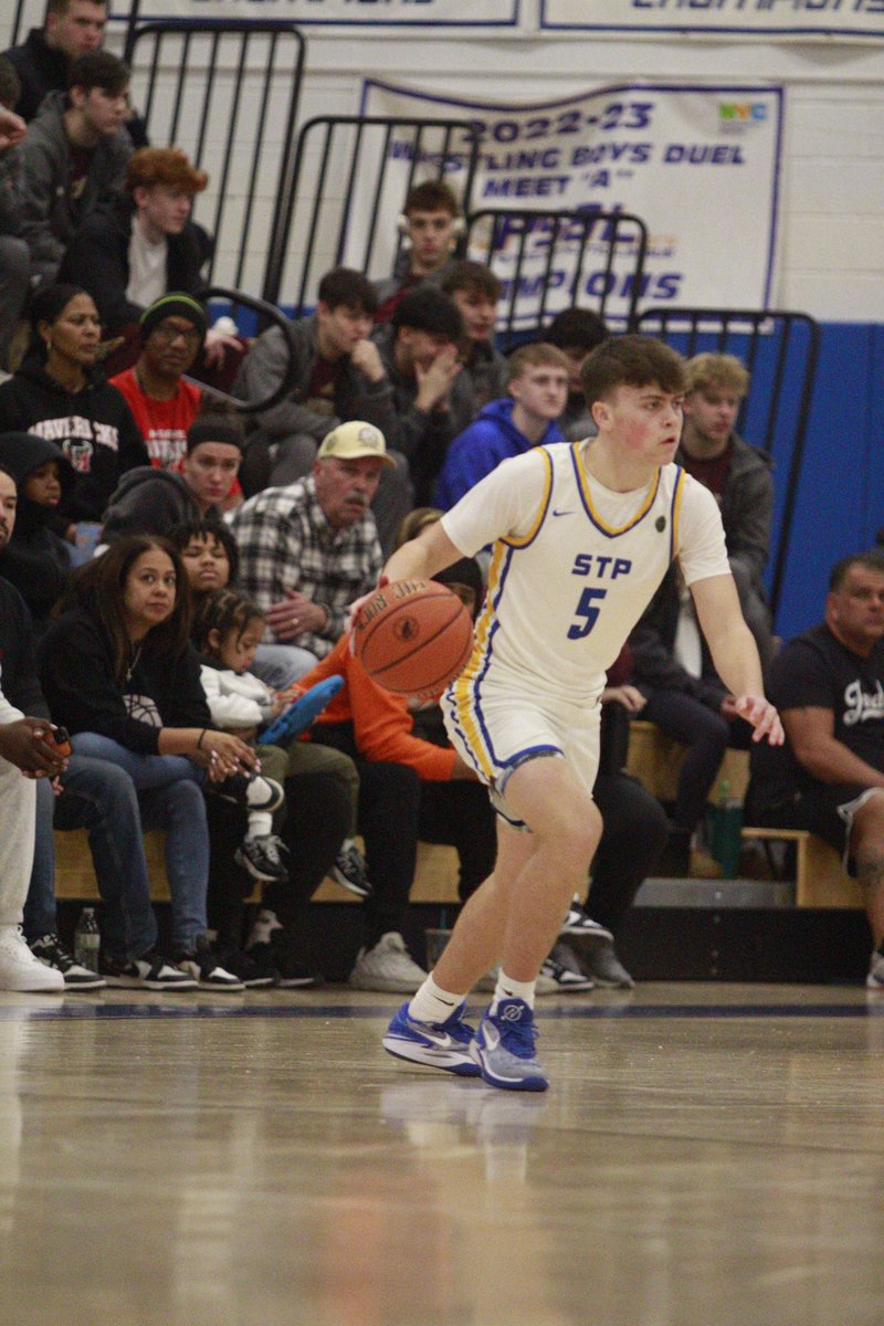 Dave's Joint (@daves_joint) on Twitter photo #lostfiles Feb. 10th, 2024.
During the <a href="/sihslhoops/">SIHSLHoops</a> quarterfinals at <a href="/PetridesSchool/">Petrides School</a>, the defending champs, <a href="/STP_Basketball/">Saint Peter’s Basketball</a> held their own against <a href="/MooreCatholic1/">Moore Catholic HS</a>, and won by a substantial margin en route to another Staten Island championship. Tonight, their senior class ended #lostfiles Feb. 10th, 2024.
During the <a href="/sihslhoops/">SIHSLHoops</a> quarterfinals at <a href="/PetridesSchool/">Petrides School</a>, the defending champs, <a href="/STP_Basketball/">Saint Peter’s Basketball</a> held their own against <a href="/MooreCatholic1/">Moore Catholic HS</a>, and won by a substantial margin en route to another Staten Island championship. Tonight, their senior class ended