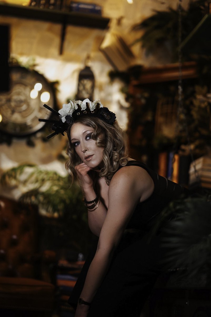 FawnFatale1's tweet image. Wednesdays are for #LibertyLibrary