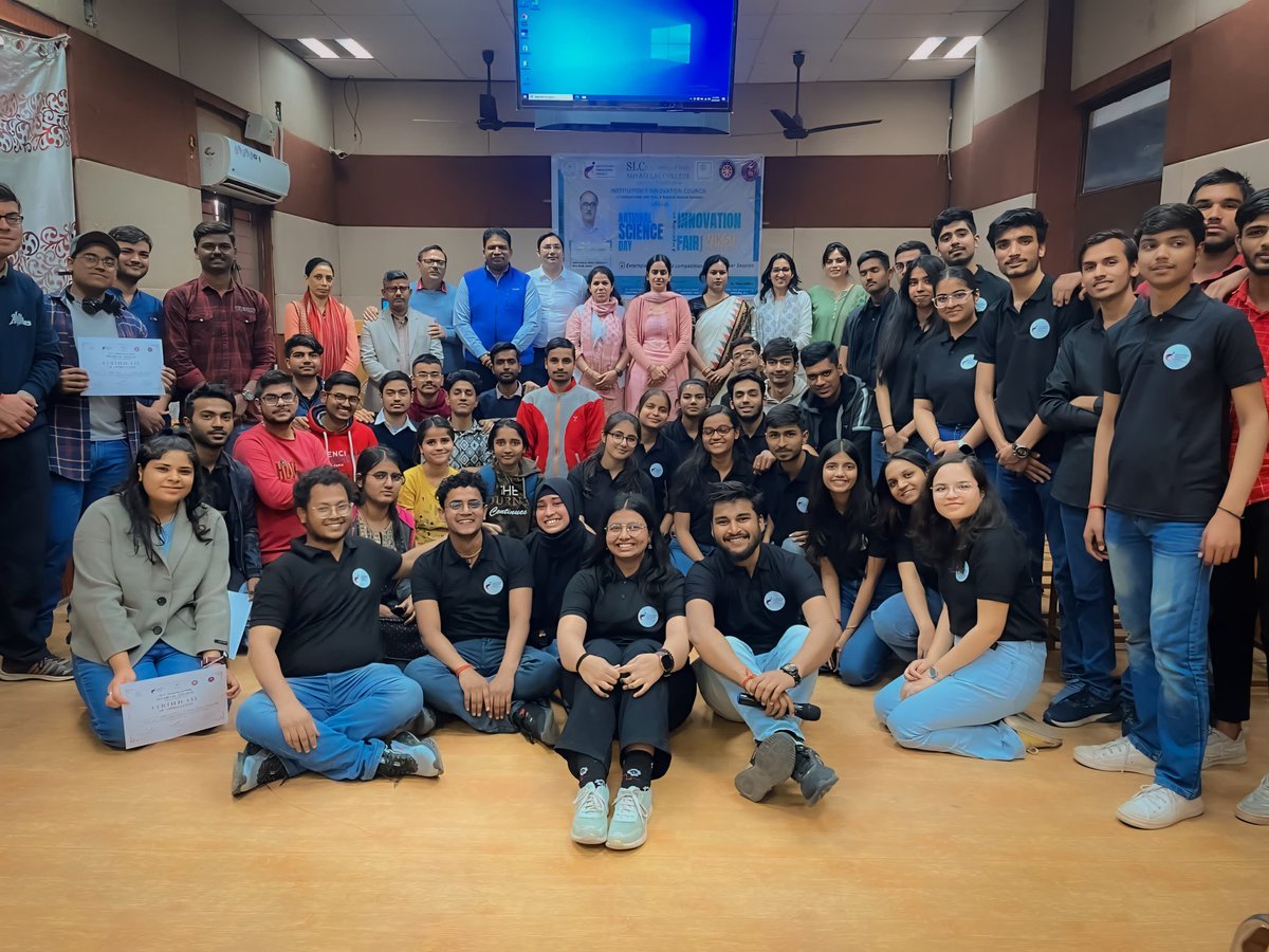 college_slc's tweet image. The IIC) of SLC,marked #NationalScienceDay ! 🎉 Quiz and Science Extempore competitions fostered innovation towards Vikshit Bharat@2047, in collaboration with IQAC and NSS. Honored to have Prof. T.V. Kumar, JNU as our esteemed chief guest, enriching us with his expertise.