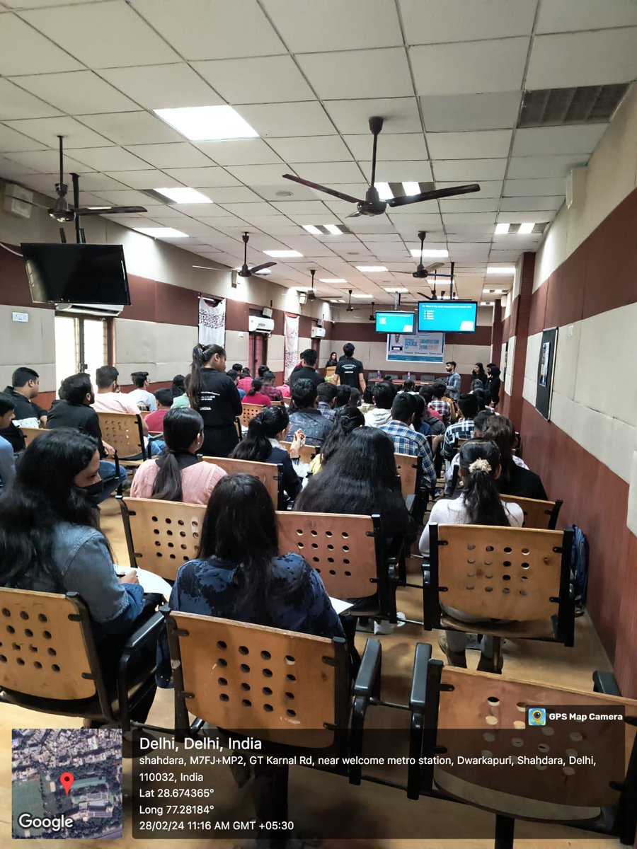 college_slc's tweet image. The IIC) of SLC,marked #NationalScienceDay ! 🎉 Quiz and Science Extempore competitions fostered innovation towards Vikshit Bharat@2047, in collaboration with IQAC and NSS. Honored to have Prof. T.V. Kumar, JNU as our esteemed chief guest, enriching us with his expertise.