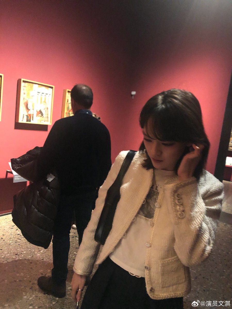 wenqiarchive's tweet photo. 240225 #WenQi #文淇 Weibo &amp; Instagram update in Milan https://t.co/pvkXdJLulM