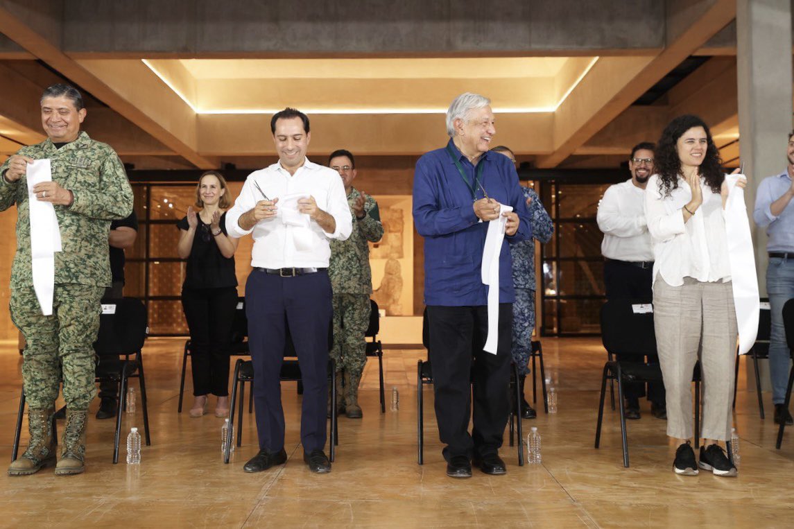 LuisaAlcalde's tweet image. Acompañamos al Presidente @lopezobrador_ en el recorrido de supervisión del Tren Maya, así como en la inauguración del Gran Museo de Chichén Itzá.