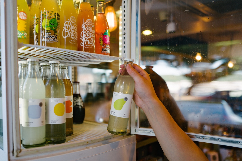 Strangelove soda is the real low-calorie drink🤸. It's totally naturally low in sugar and doesn't have any artificial sweeteners like stevia or erythritol. Made with natural ingredients 🍐🍊🍋 and don't have any preservatives. They should be always ready in your fridge!🤩